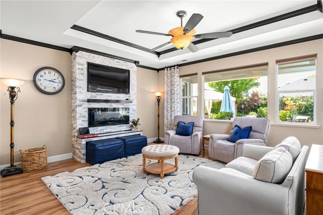 3255 Sespe Creek Way, Chico CA: https://media.crmls.org/medias/31e69972-fa21-4581-9ad0-72e9ac4690bd.jpg