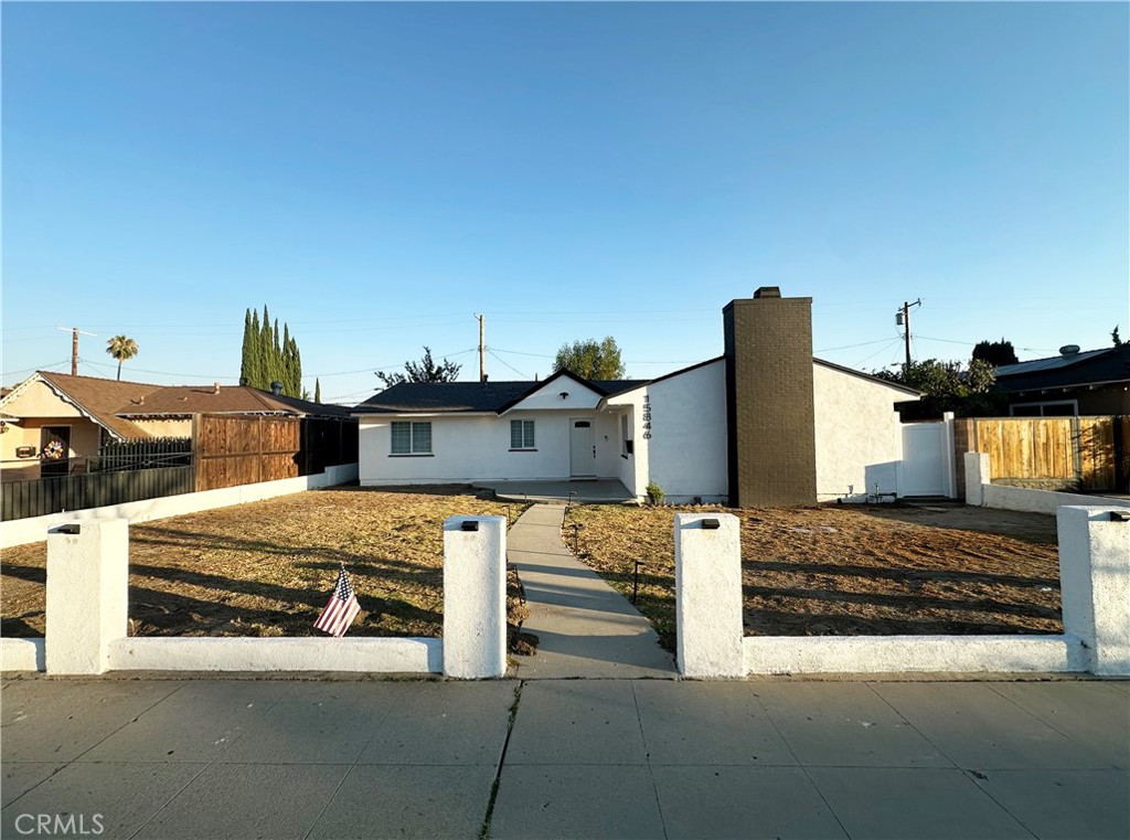15846 Rinaldi Street
