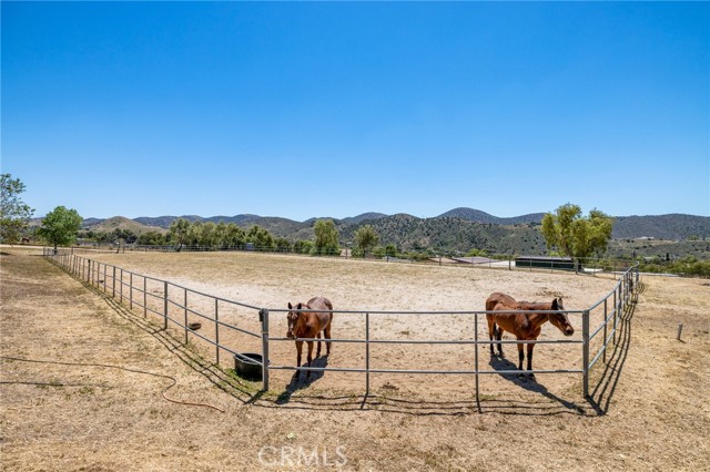 Detail Gallery Image 45 of 63 For 9259 Sierra Hwy, Agua Dulce,  CA 91390 - 4 Beds | 4 Baths
