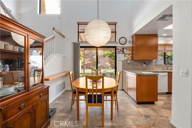 38225 6th W Street, Palmdale CA: https://media.crmls.org/medias/31e75b6f-ba19-4e6a-a024-ef382d4719ae.jpg