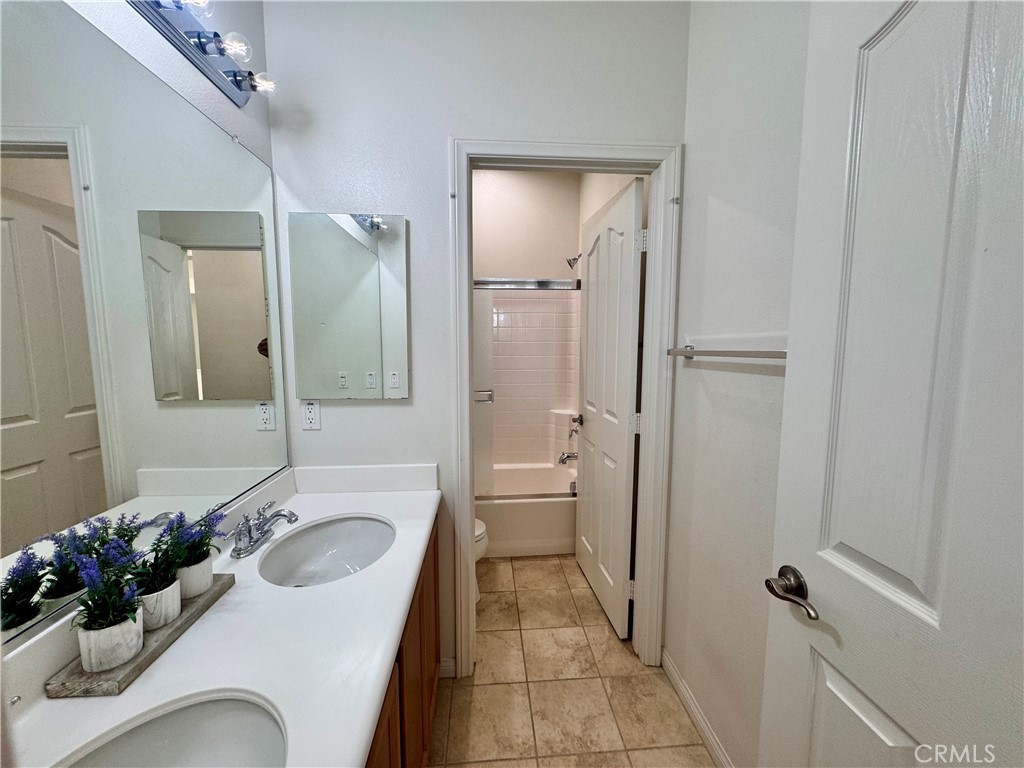 MLS #IG25219904 image #22