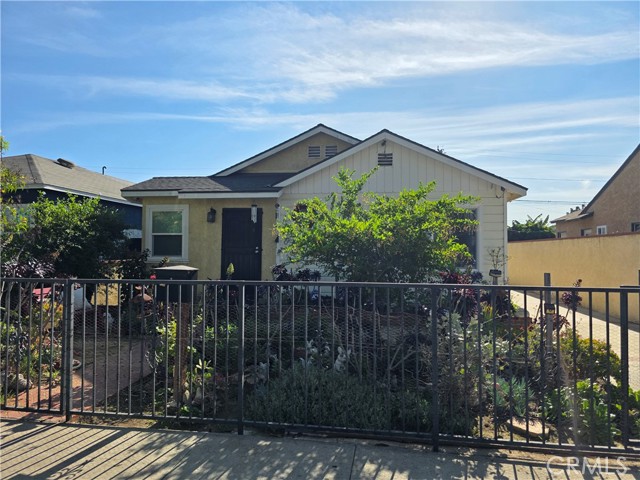 Image 1 of 41 For 1656 63rd