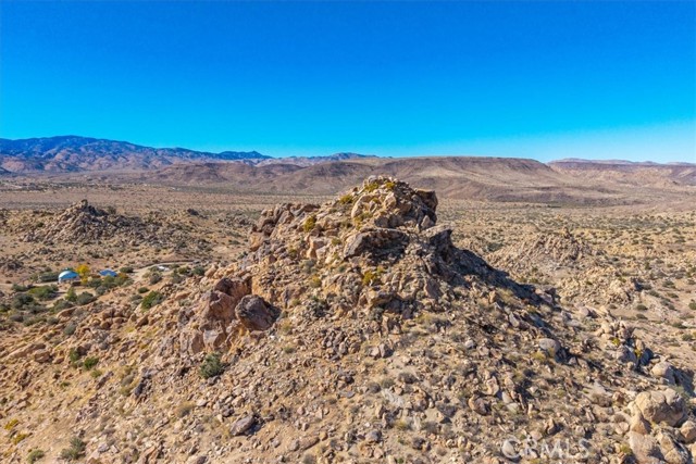 Detail Gallery Image 27 of 57 For 55499 Skyline Ranch Rd, Pioneertown,  CA 92252 - – Beds | – Baths