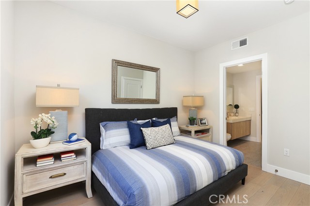 20 Spyglass Avenue, Phillips Ranch CA: https://media.crmls.org/medias/31eb78da-0612-4f29-bae2-507636af4928.jpg