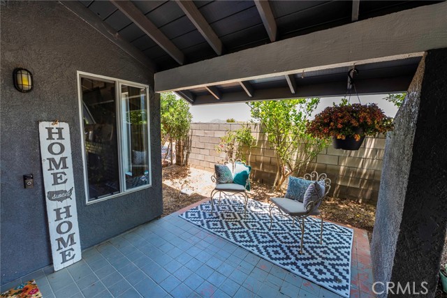 11359 Dole Court, Riverside CA: https://media.crmls.org/medias/31ecdaa4-1ab5-42c7-9ae6-7ba02db1ef29.jpg