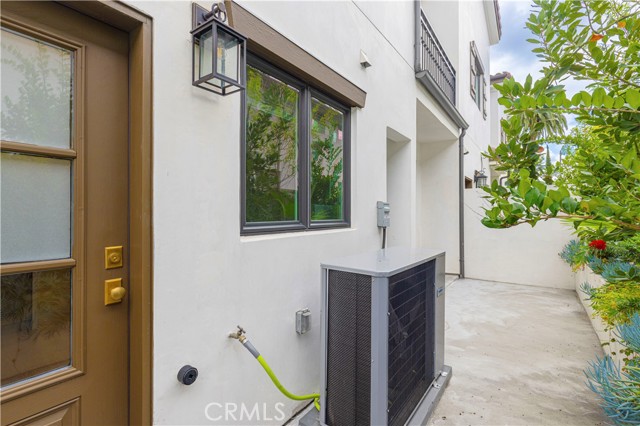 Detail Gallery Image 26 of 43 For 1027 Arcadia Ave #C,  Arcadia,  CA 91007 - 4 Beds | 3 Baths