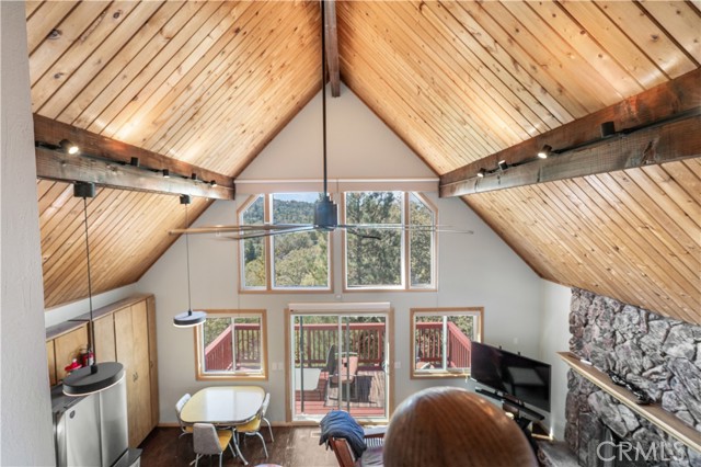 1372 Sequoia, Lake Arrowhead, CA 92352