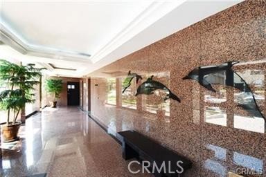 https://media.crmls.org/medias/31edee00-f118-418e-ae79-12454aba26f8.jpg?preset=X-Large