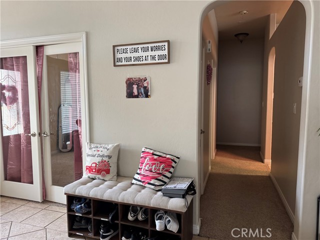 Detail Gallery Image 5 of 38 For 6719 Stafford Falls Dr, Bakersfield,  CA 93312 - 3 Beds | 2/1 Baths