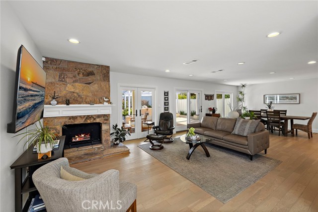 Detail Gallery Image 8 of 42 For 7722 Anillo Way, Carlsbad,  CA 92009 - 4 Beds | 2 Baths