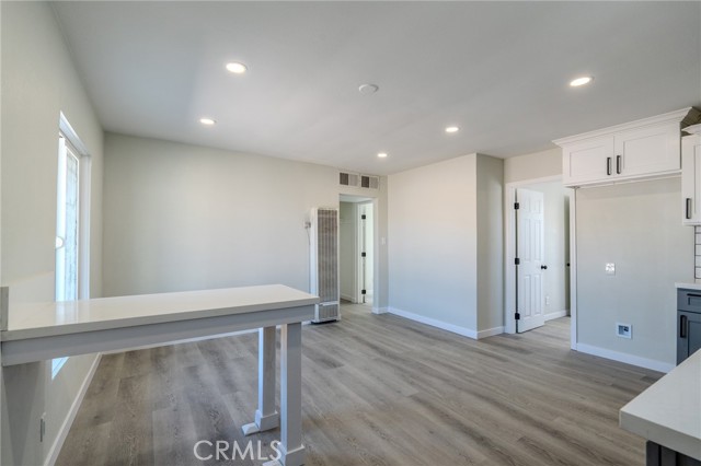 Detail Gallery Image 6 of 29 For 112 May Ave, Barstow,  CA 92311 - 2 Beds | 1/1 Baths