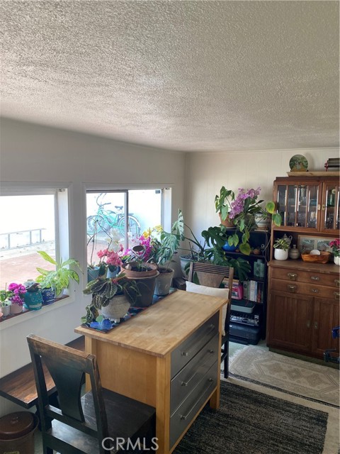 1210 7th Place, Hermosa Beach CA: https://media.crmls.org/medias/31efa86b-7c3d-4d3a-aec9-d2f968088733.jpg