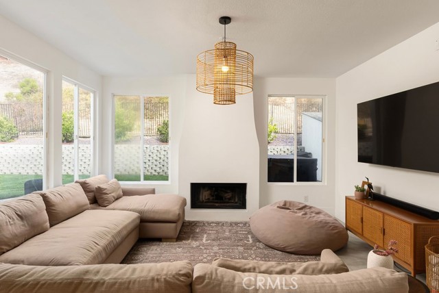 206 Gurrego, San Clemente CA: https://media.crmls.org/medias/31efd210-5b61-4cdb-bcf6-050a28c4f511.jpg