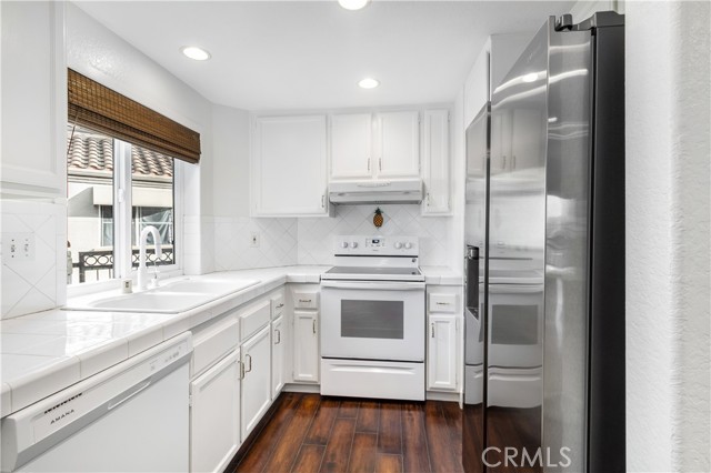 MLS #OC25178232 image #20