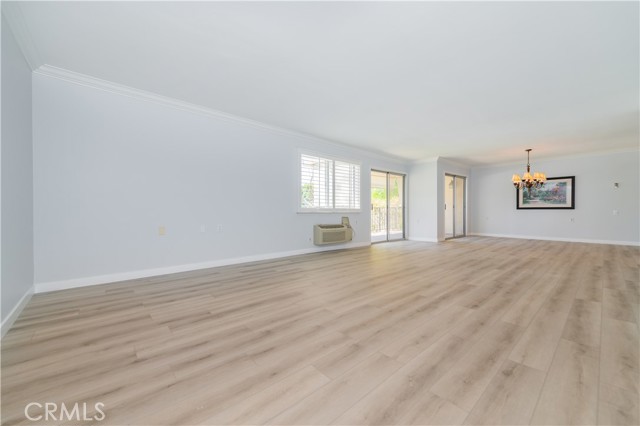 2381 Via Mariposa W, Laguna Woods CA: https://media.crmls.org/medias/31f13724-4ce9-49b0-b48b-39a17f60b0ae.jpg
