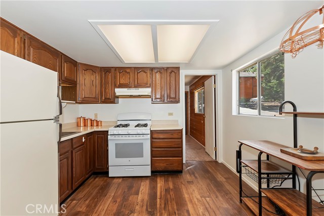 Detail Gallery Image 15 of 38 For 1037 Sylvan, Big Bear Lake,  CA 92315 - 2 Beds | 1/1 Baths