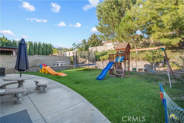 Detail Gallery Image 34 of 45 For 29632 Teasedale Place, Castaic,  CA 91384 - 4 Beds | 2/1 Baths
