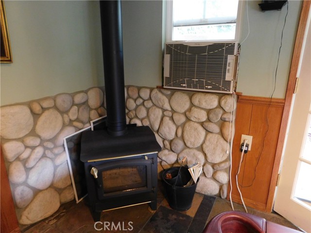 36976 SYCAMORE Drive, Mountain Home Village CA: https://media.crmls.org/medias/31f19870-e1e8-41e2-987a-488199755297.jpg