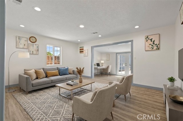 Front Image Thumbnail for CRPW26118045