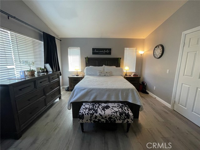 Detail Gallery Image 17 of 45 For 1318 Hermosa Dr, Corona,  CA 92879 - 4 Beds | 2/1 Baths