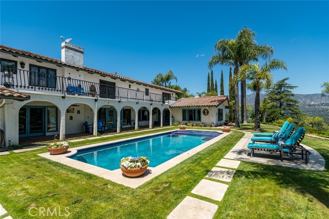 420 Inverness Drive, La Canada Flintridge CA: https://media.crmls.org/medias/31f30de9-4b5d-4640-a6a2-a0f30ddb65fc.jpg