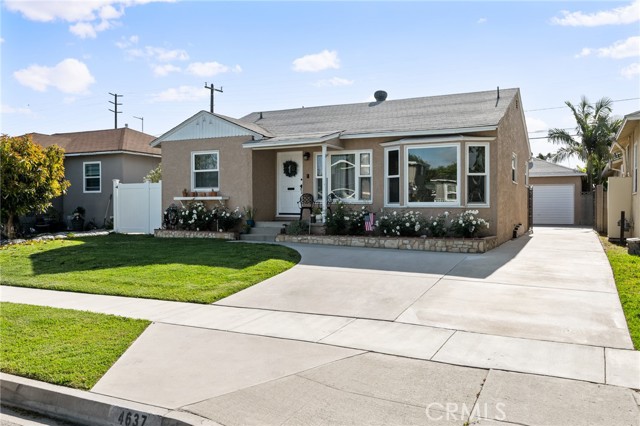 4637 Hackett Ave, Lakewood, CA 90713