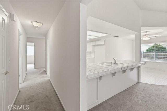 Image 7 of 32 For 2637 Sandell