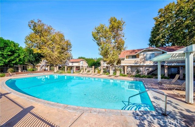 Community pool
