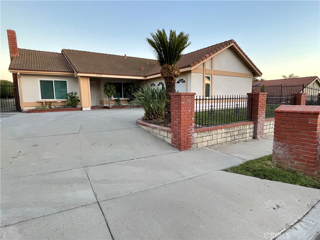 2536 Greenhill Drive