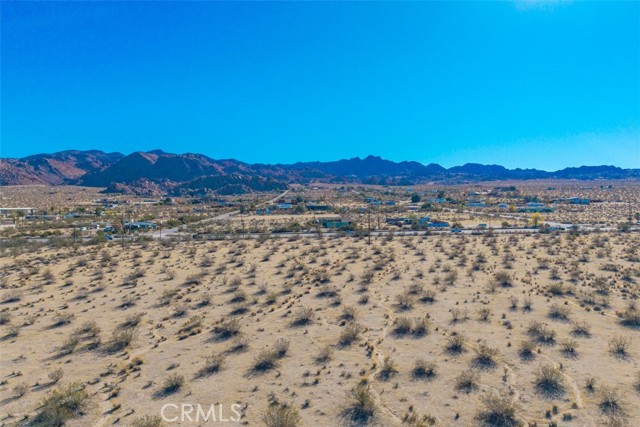 Detail Gallery Image 4 of 36 For 65810 29 Palms, Joshua Tree,  CA 92252 - – Beds | – Baths