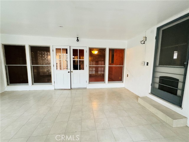 Detail Gallery Image 20 of 37 For 15909 Vincennes St, North Hills,  CA 91343 - 3 Beds | 2/1 Baths