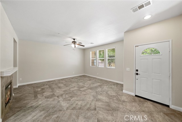 Detail Gallery Image 5 of 54 For 28266 Socorro St #93,  Murrieta,  CA 92563 - 3 Beds | 2/1 Baths