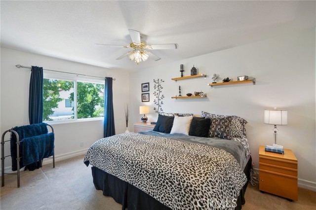 21291 Calle Recreo, Lake Forest CA: https://media.crmls.org/medias/31f764c4-f732-45ff-82a0-13b01e13610a.jpg