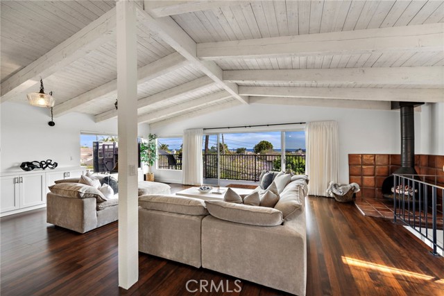 25211 La Cresta Drive, Dana Point CA: https://media.crmls.org/medias/31f76b96-c0e4-4c85-83f5-5126f9883fbc.jpg