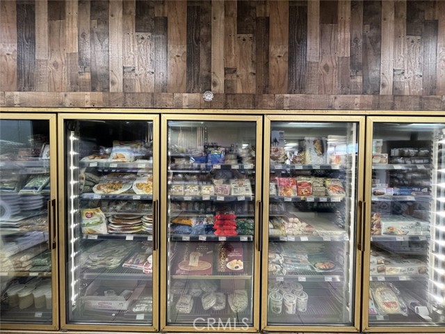 1511 E Washington Boulevard, Pasadena CA: https://media.crmls.org/medias/31f7e91c-5000-46f8-8fd3-d2e5a1d8559e.jpg