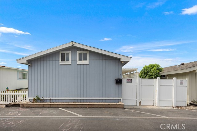 Detail Gallery Image 2 of 22 For 1880 N El Camino Real #3,  San Clemente,  CA 92624 - 2 Beds | 2 Baths