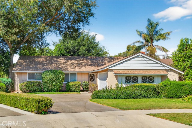 15032 Acre Street, North Hills CA: https://media.crmls.org/medias/31f9d7b1-53cd-4188-a7f8-7939ef82974c.jpg