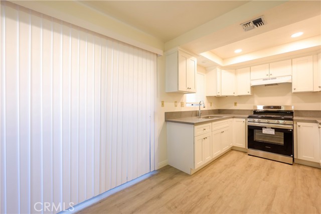 Detail Gallery Image 11 of 20 For 9311 Ramona Bld #E,  Rosemead,  CA 91770 - 2 Beds | 2 Baths