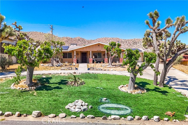 Detail Gallery Image 1 of 47 For 54748 Benecia Trl, Yucca Valley,  CA 92284 - 3 Beds | 2 Baths