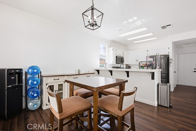 Detail Gallery Image 12 of 40 For 16248 Twilight, Riverside,  CA 92503 - 3 Beds | 2/1 Baths