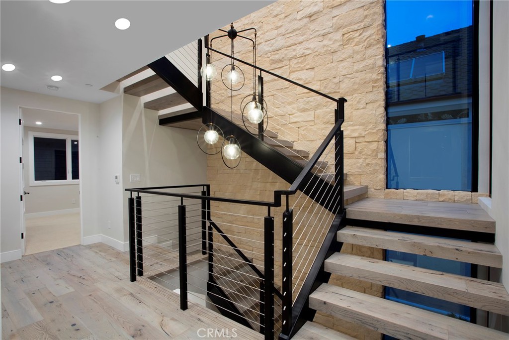 31fe1b22 8083 4e77 9821 9ff100f5b41c