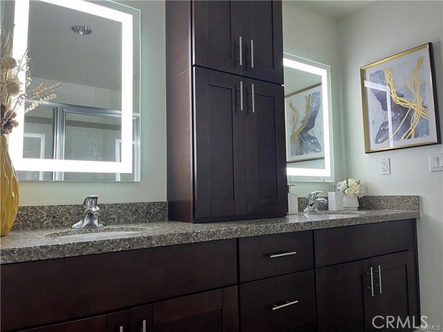 Detail Gallery Image 6 of 22 For 11 S 3rd St #227 #227,  Alhambra,  CA 91801 - 2 Beds | 2/1 Baths