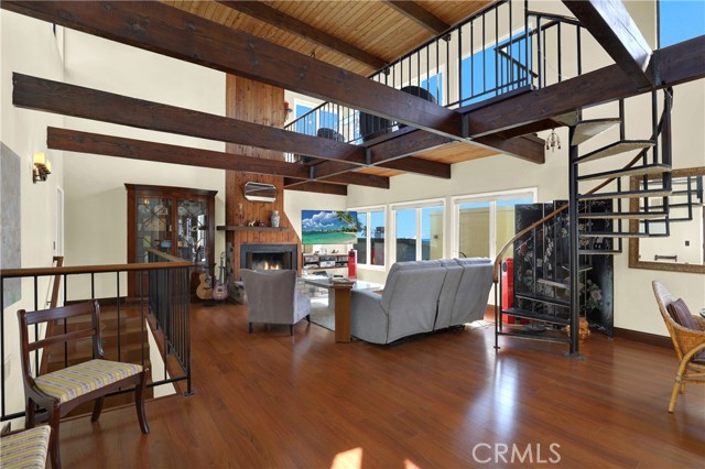 834 15th Street, Hermosa Beach CA: https://media.crmls.org/medias/31ff79fa-c08b-4928-ad64-91cded934b88.jpg