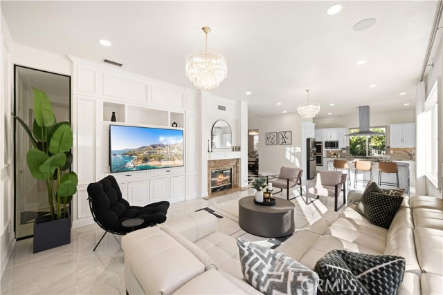 Image 10 of 71 For 23195 Stoneridge