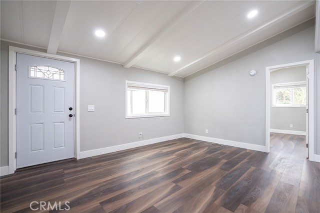 212 Las Brisas Circle, Pomona CA: https://media.crmls.org/medias/31ffaa75-b036-4d4c-b634-cf6b5edbb52b.jpg