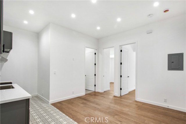 Detail Gallery Image 23 of 33 For 5512 Long Beach Bld, Long Beach,  CA 90805 - – Beds | – Baths