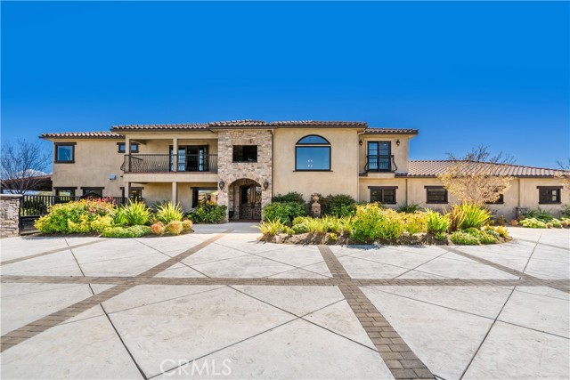 Detail Gallery Image 46 of 65 For 29732 Arroyo Oak Ln, Castaic,  CA 91384 - 5 Beds | 5 Baths