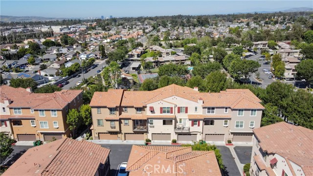 Detail Gallery Image 5 of 42 For 47 Aliso Ridge, Mission Viejo,  CA 92691 - 2 Beds | 2/1 Baths