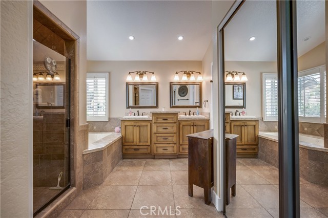 Detail Gallery Image 29 of 48 For 2311 via Pacifica, Corona,  CA 92882 - 4 Beds | 3 Baths