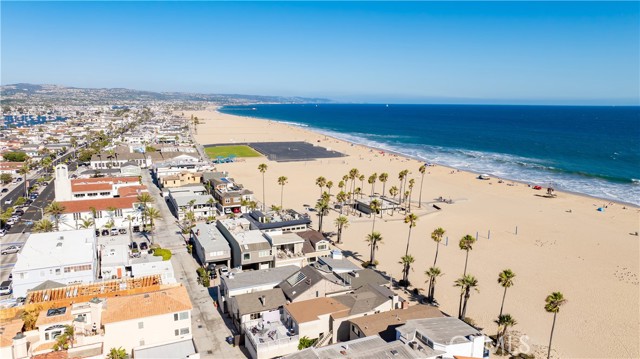 1510 W Oceanfront, Newport Beach CA: https://media.crmls.org/medias/32011b7b-7199-4bc1-a49e-899b7ff4ff95.jpg